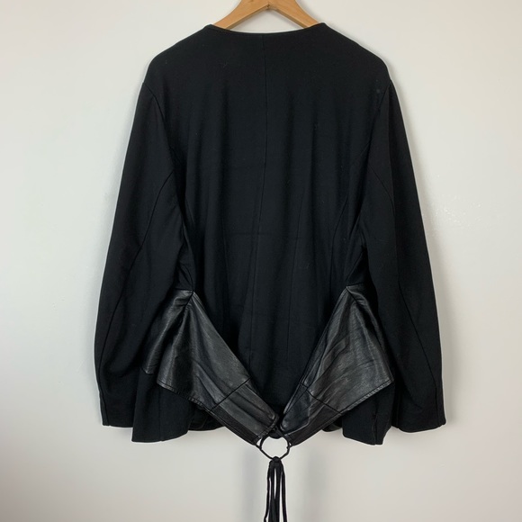 TORRID Blazer BLACK PONTE & FAUX LEATHER Tie 4X - Picture 5 of 6